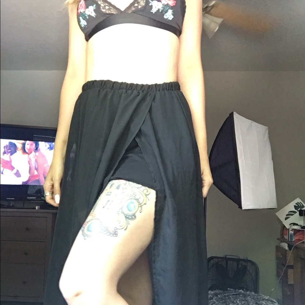 High waisted maxi skirt