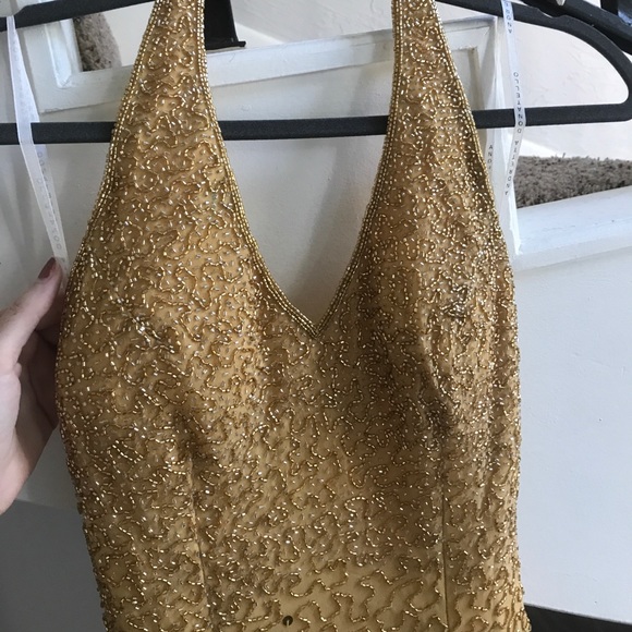 Beautiful Gold Sequined Formal 🌹 - Picture 2 of 4