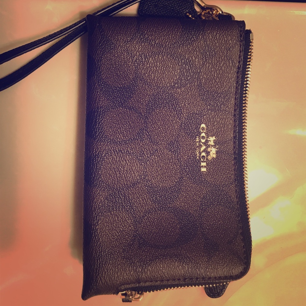 Coach wristlet