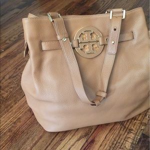 Tory burch handbag ( never used)