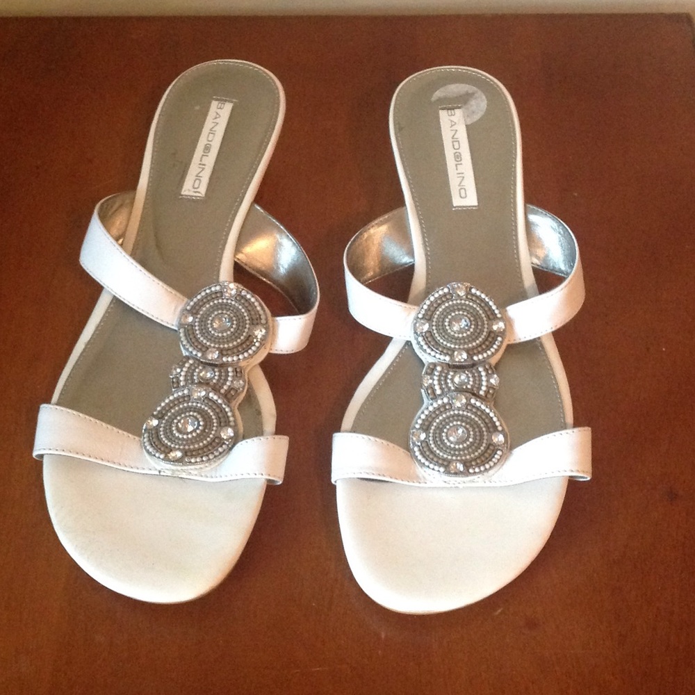 Cute dressy sandals size 9