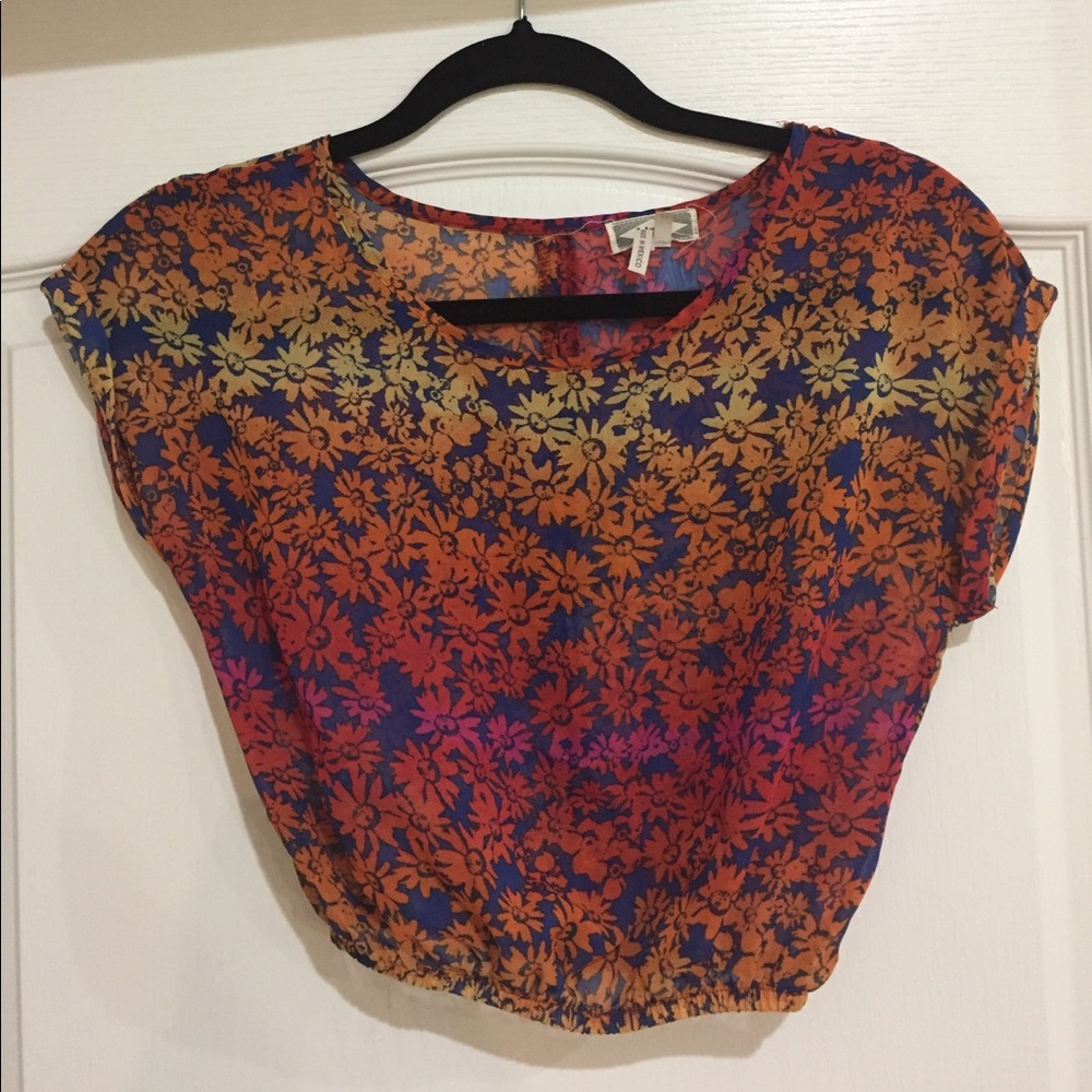 Adorable Pacsun crop top!