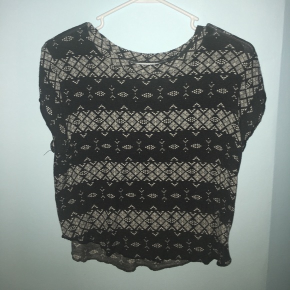 Tribal print Tee - Picture 1 of 1