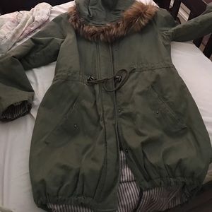 Bomber green jacket with fur