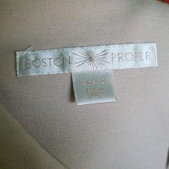 Dress - Picture 3 of 3