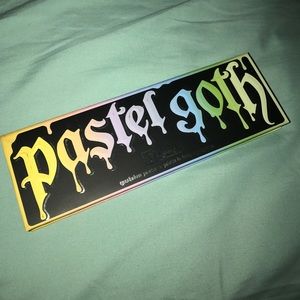 Kat Von D Pastel Goth Eyeshadow Palette