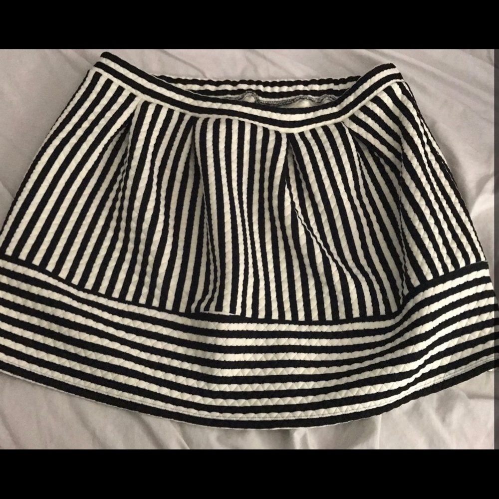 Xhilaration Skirt EUC Size XXL
