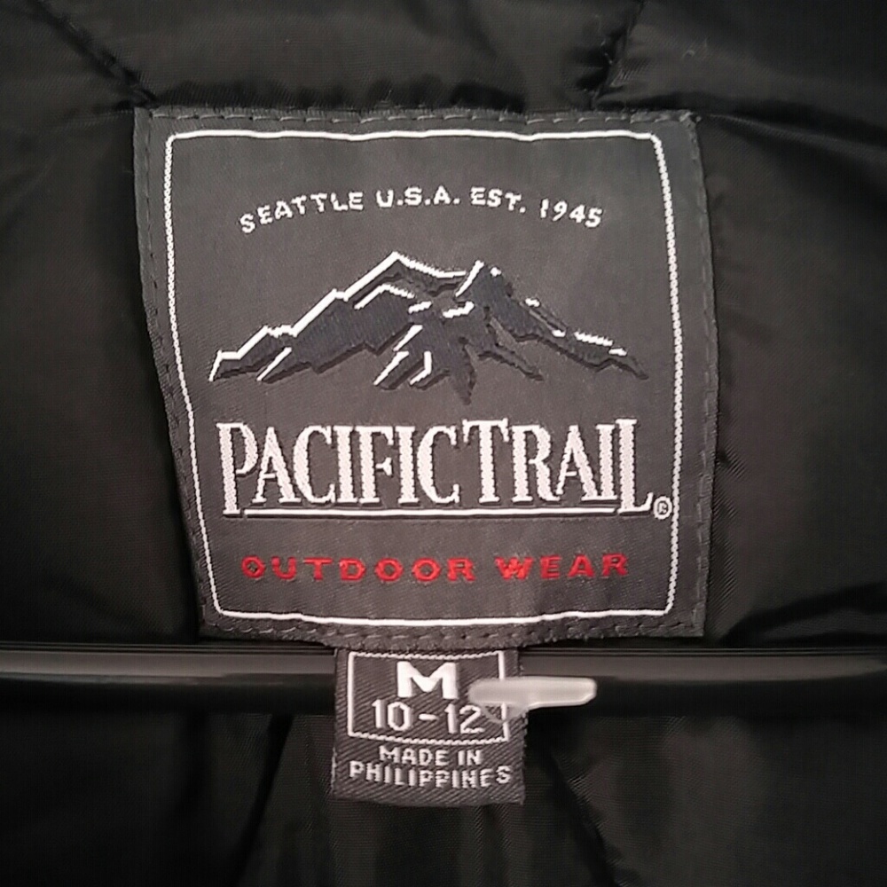 PacificTrail Outdoor Wear - Picture 2 of 7