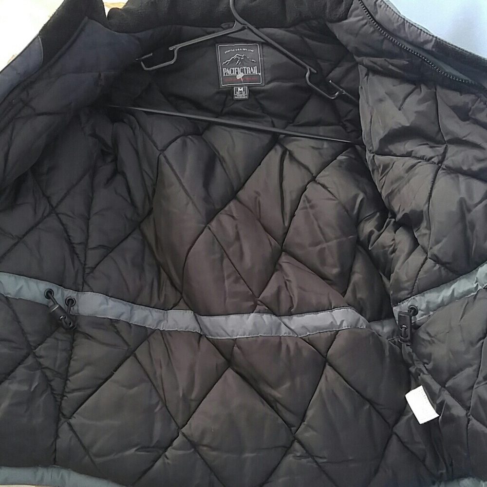 PacificTrail Outdoor Wear - Picture 6 of 7