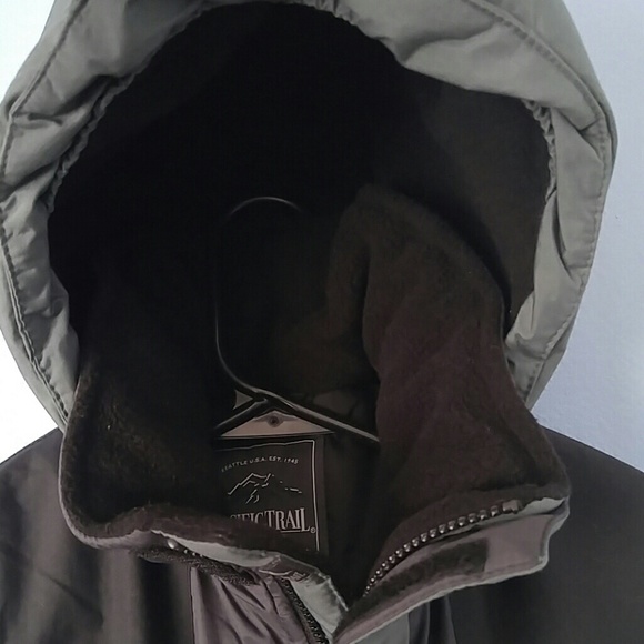 PacificTrail Outdoor Wear - Picture 3 of 7