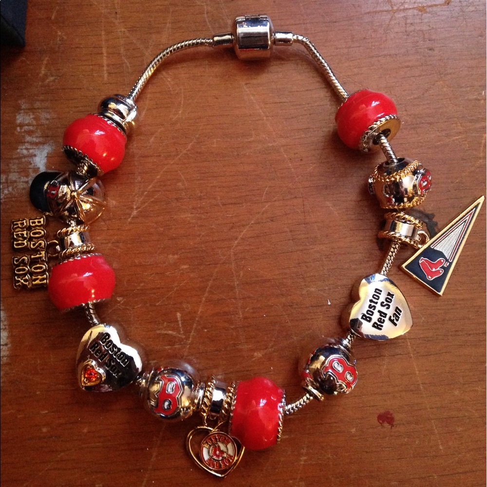 Red Sox Charm Bracelet from the Bradford Exchange