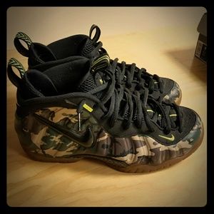 Nike Foamposit Camos
