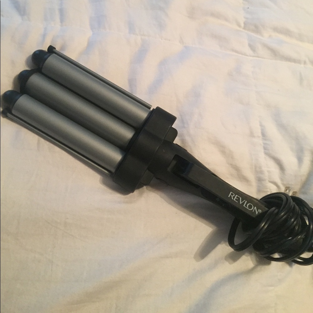 Reckon waver styling tool