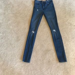Hollister super skinny high rise denim jeans