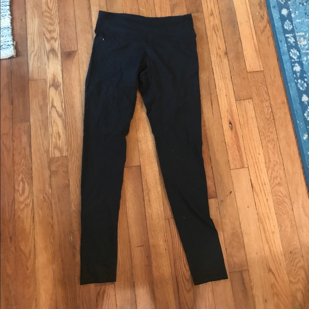 Black leggings