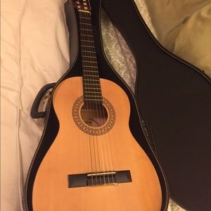 Acoustic guitar