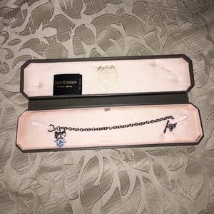 Stunning Juicy Couture silver bracelet and charm