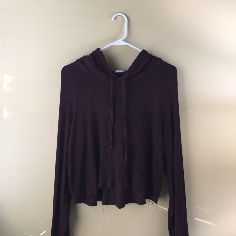 BRANDY MELVILLE MAROON SWEATSHIRT