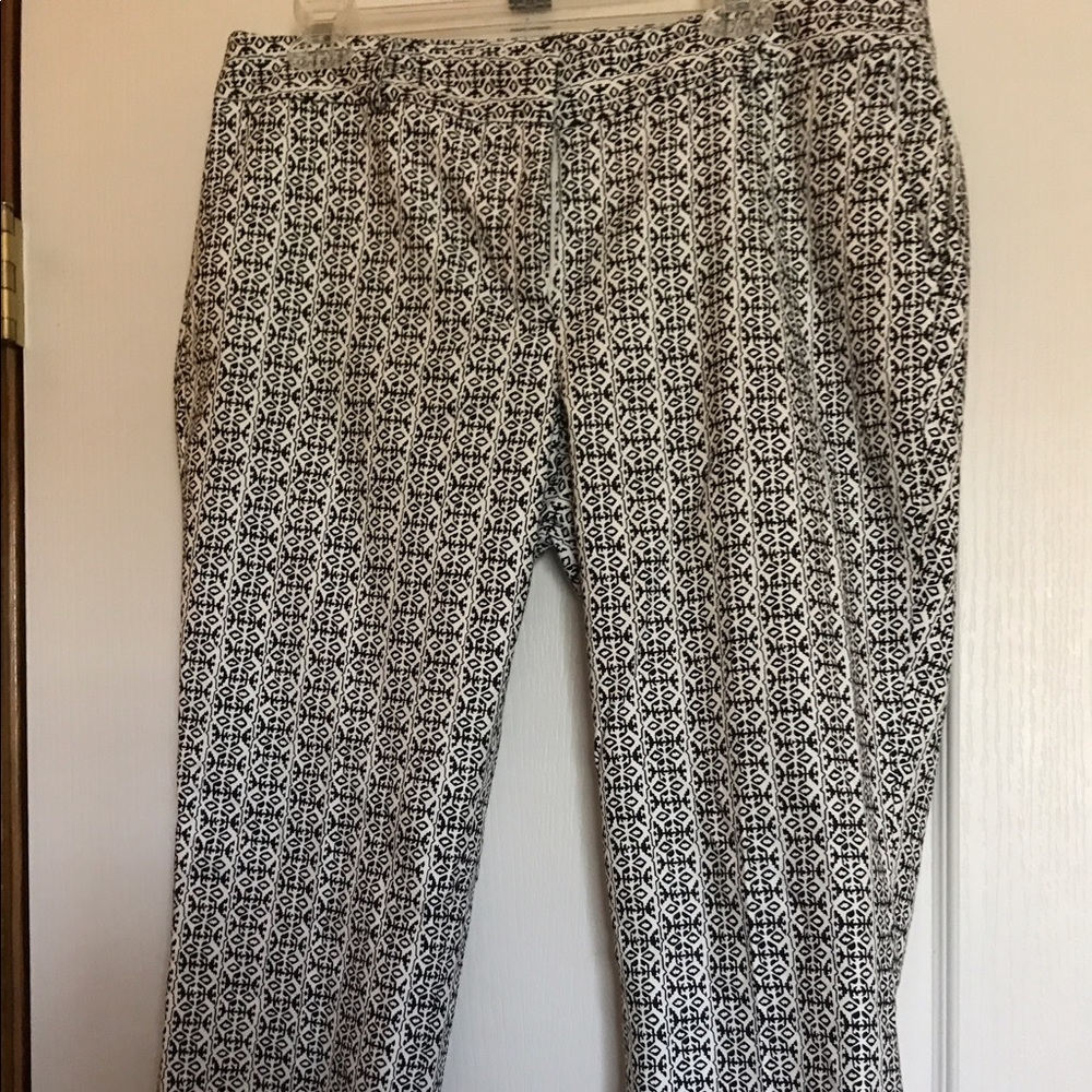 Dahlia  cotton blend cropped pants