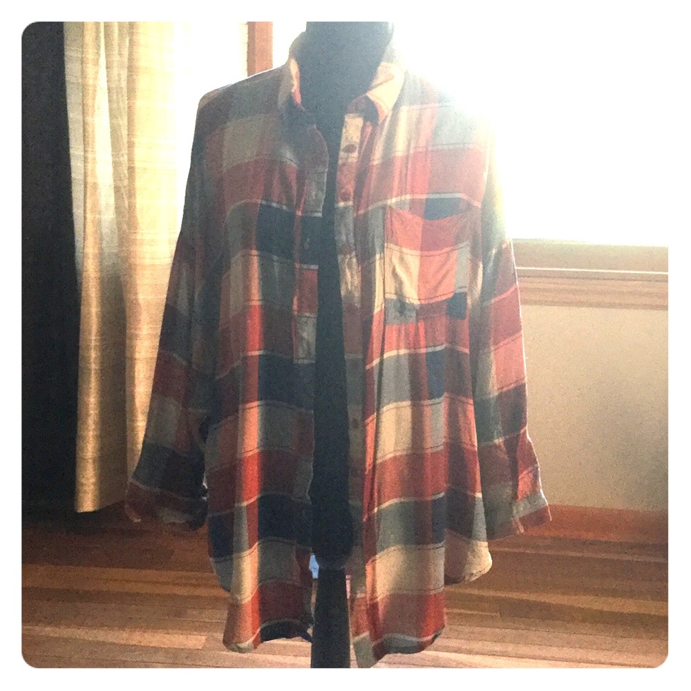 Adorable button up top