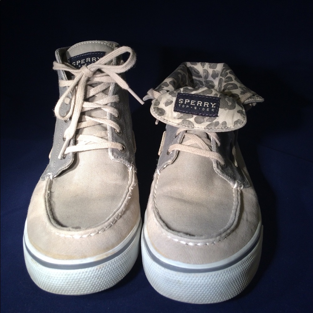 Sperry Top-Sider DONATING SATURDAY