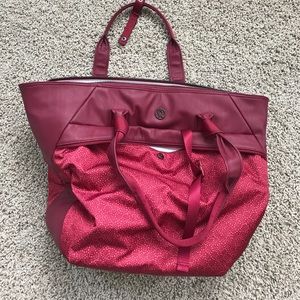 Large lululemon tote