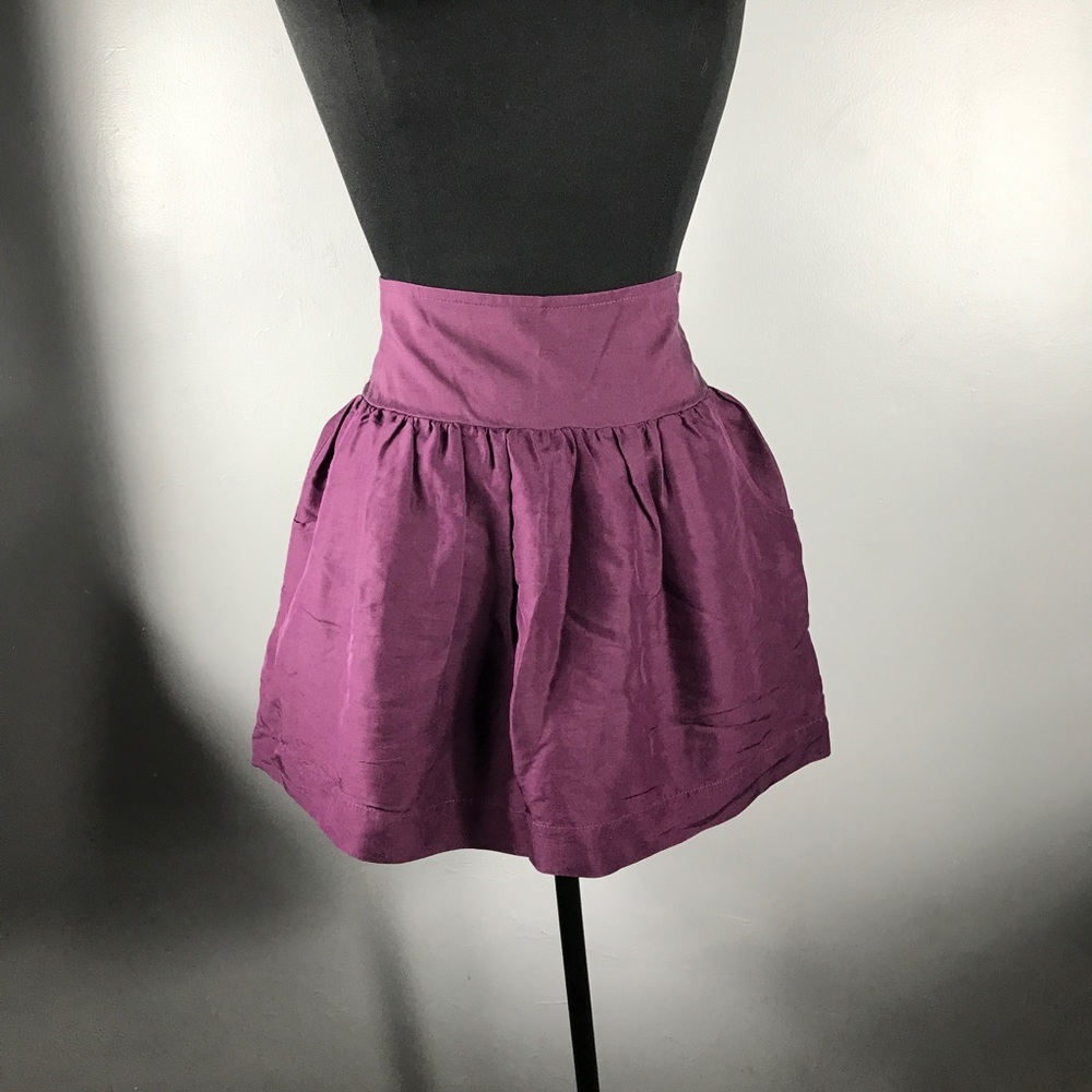 Lucky Brand Puffy mini skirt 100% silk XS