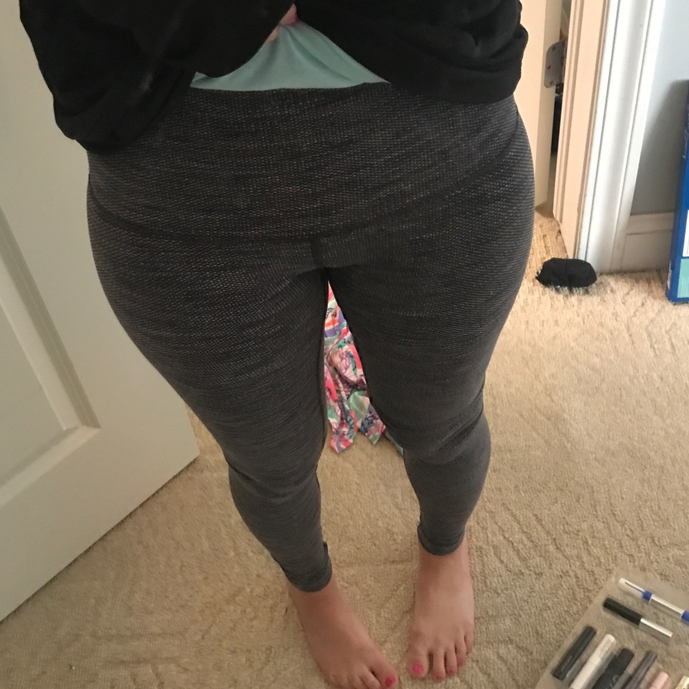 Lululemon coco pique black wunder under