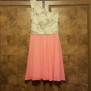 One Shoulder Dress!!