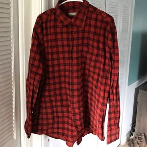 Red/Rust Plaid Long Sleeve Button Up Shirt