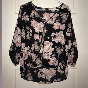 Floral blouse.