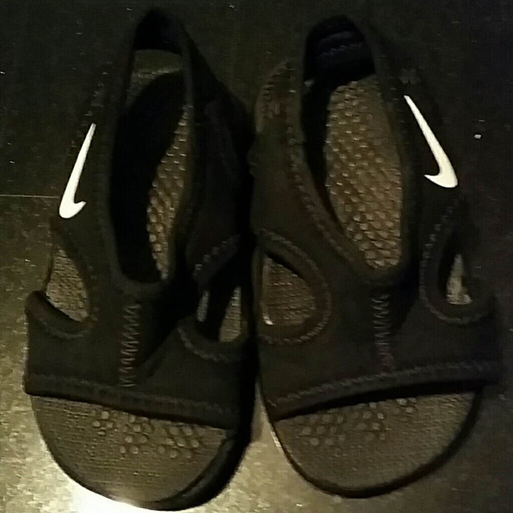Nike sandals