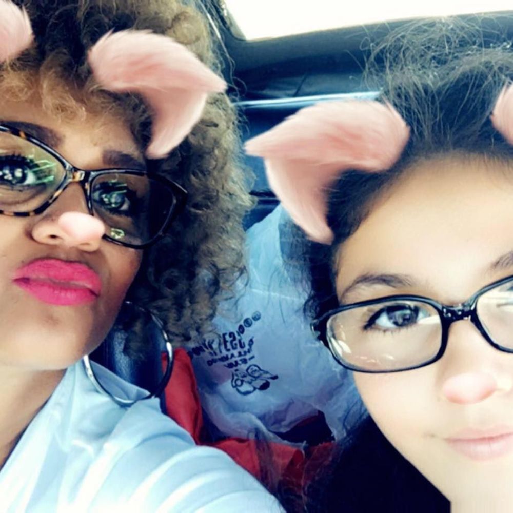 Meet your Posher, Lisa