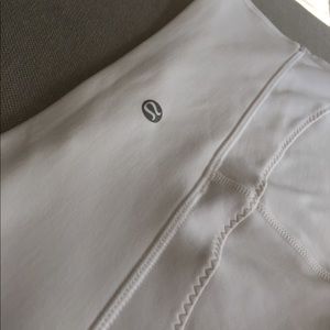 Lululemon white crops