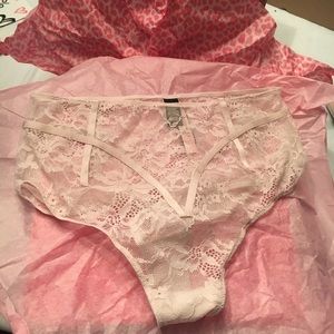 VS High-Waist Cheeky Haute Panties Bride