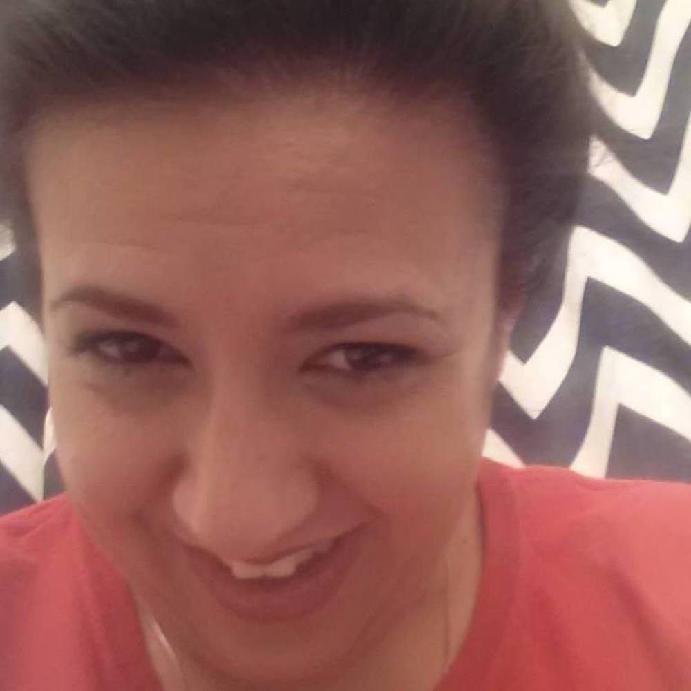 Meet your Posher, Yvette