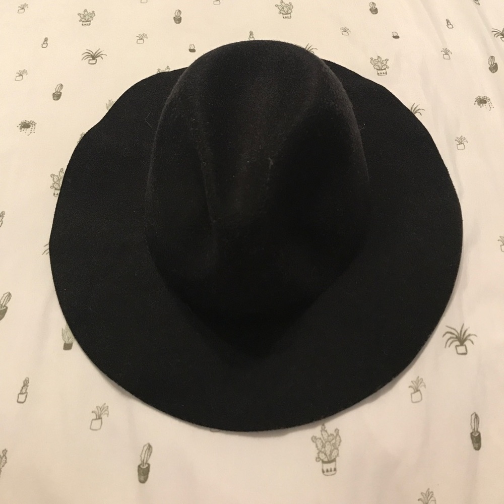 Black Fleece Hat