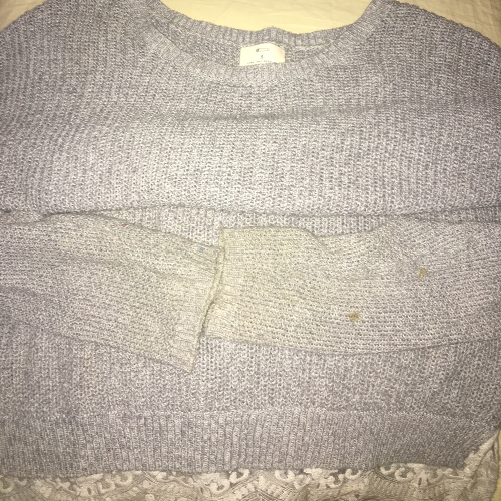 Super nice sweater from Urban Outfitters!