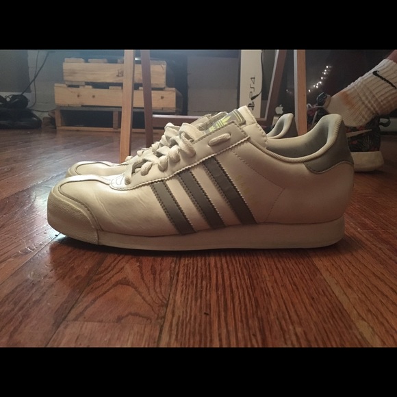 Adidas Samoa Shoes - Picture 4 of 6