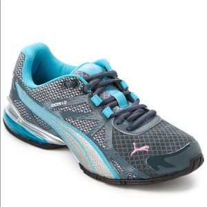 Puma Voltiac 5 Hyper Womens Running Shoes Size 8