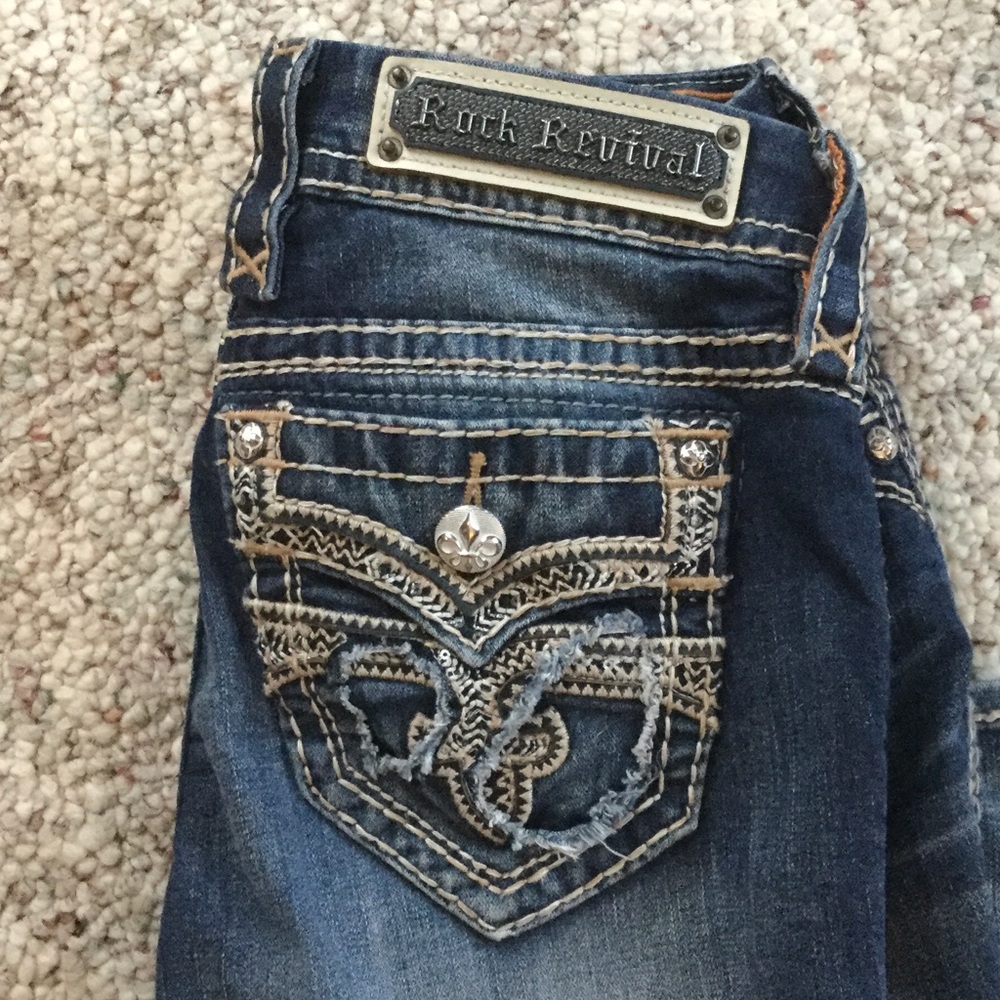 Rock Revival Jeans Size 26 Length 33"