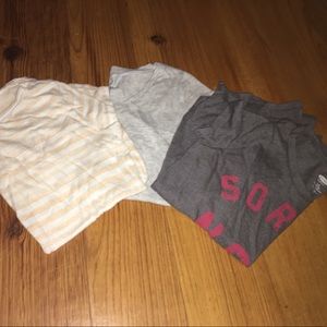 3 old navy shirts bundle. All or none
