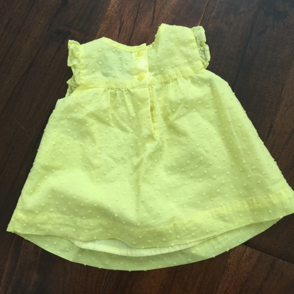 Babygap ruffle top - Picture 2 of 3