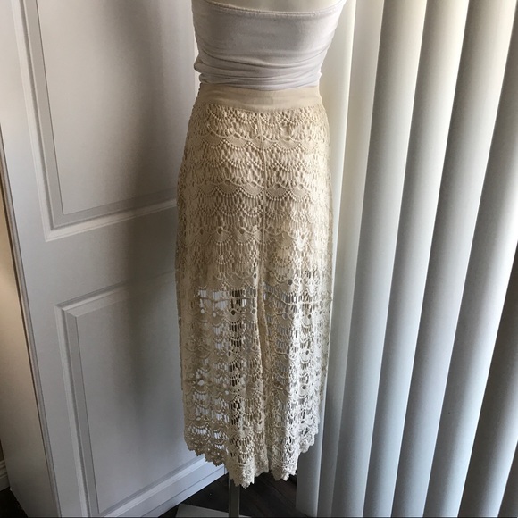 SOLD!!! Crochet high-low skirt - Picture 2 of 3
