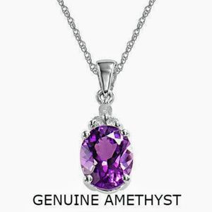 An Diamond and Amethyst necklace NWOT