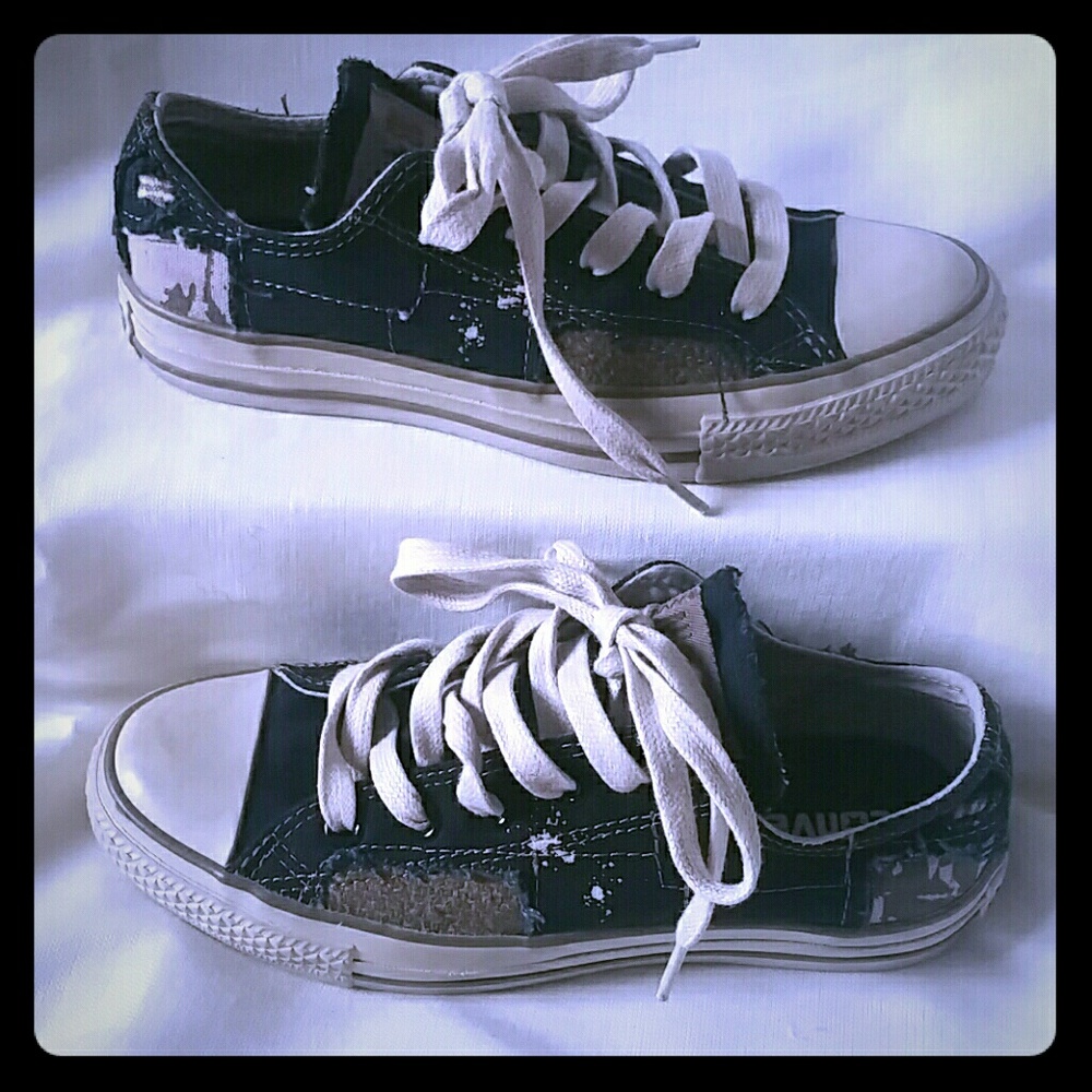 Unisex Converse all star low tops