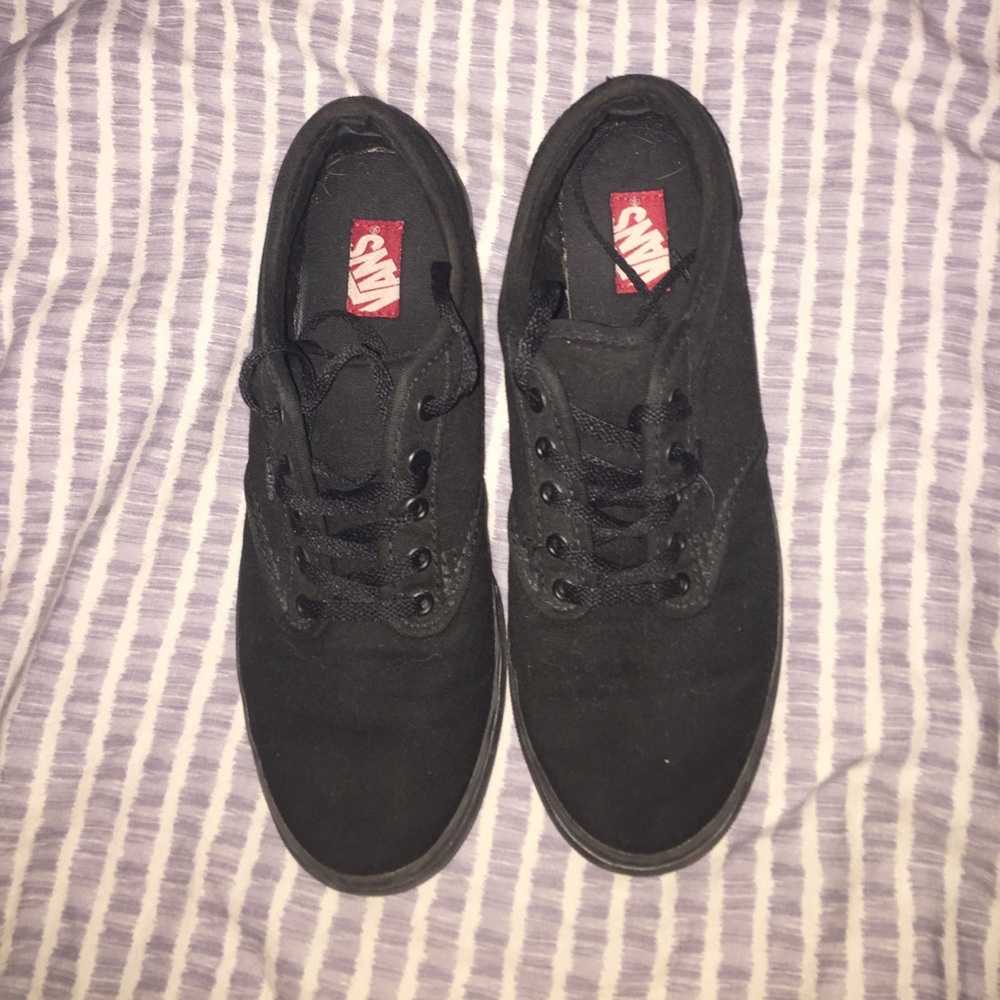 BLACK VANS | LIKE NEW