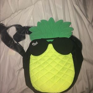 PINK pineapple cooler