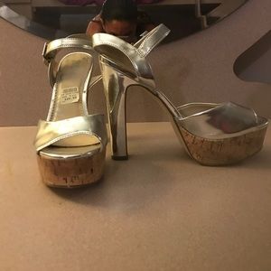 Metallic silver shoe