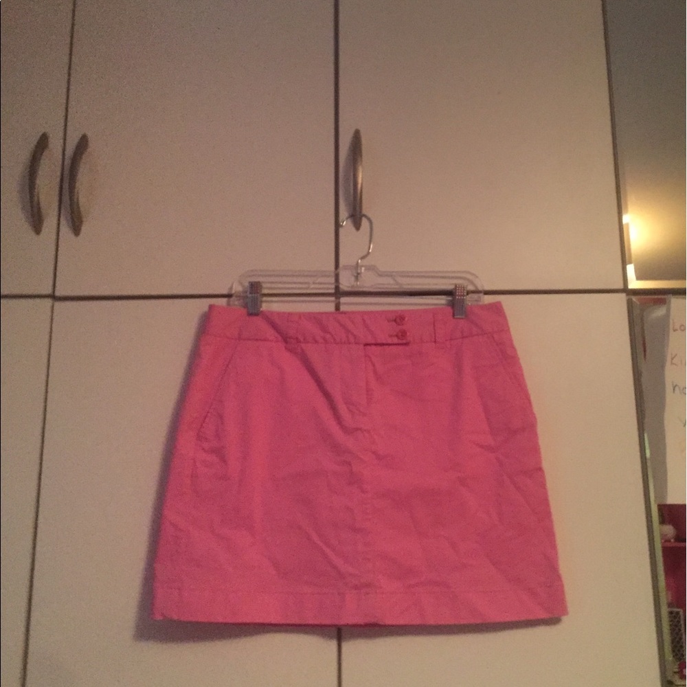 Pink vineyard vines skirt